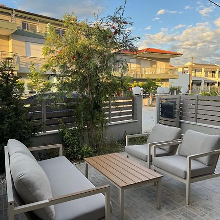 Villa Emerald Luxury Living Nikiti  Bagian luar foto